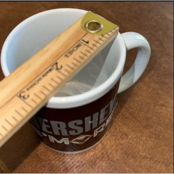 Hersheys Smores Mug Set & Storage Box - Picture 13 of 16